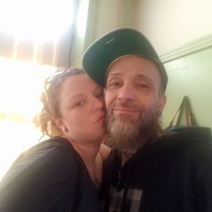 Meet your Posher, Max